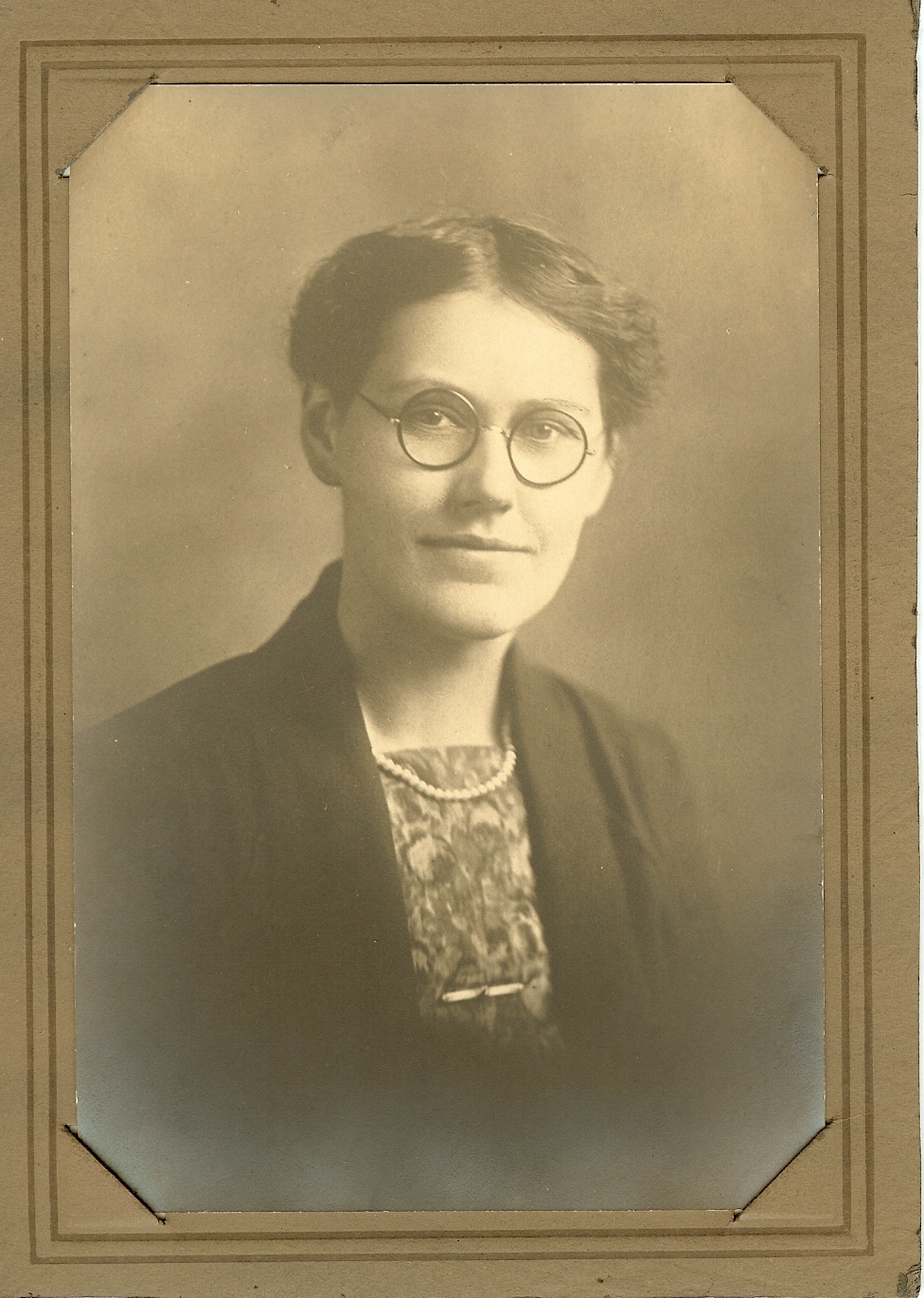 Amelia Pearl Elizabeth Siekerman