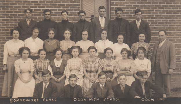class photo Oden circa 1912