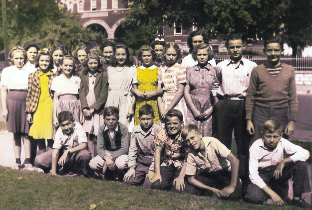 class photo washington junior high, circa 1940