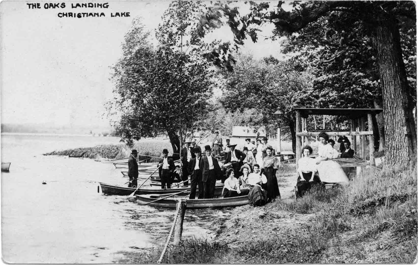 The Oaks Landing, Christiana Lake