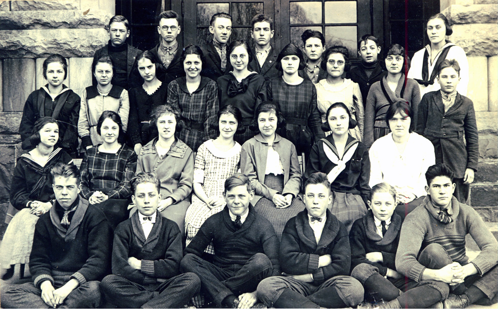 Argos High School 1923 Senior Class